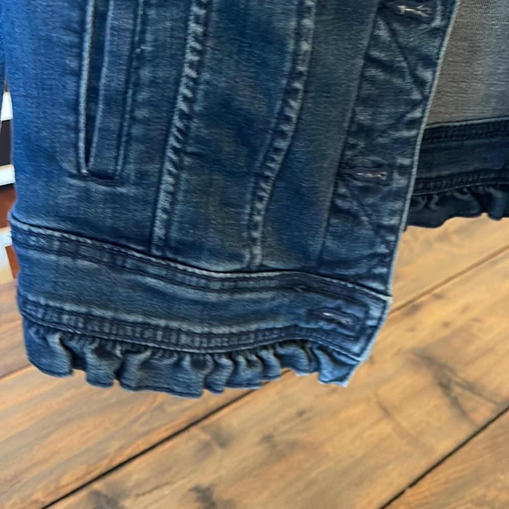 Jean jacket - Picture 3 of 5